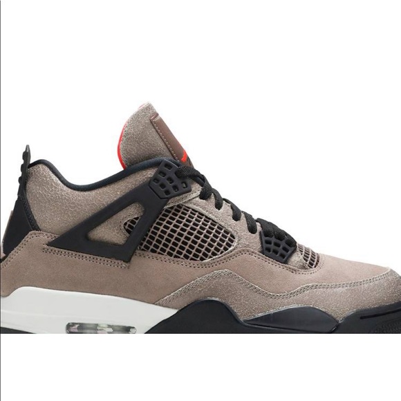 Air Jordan 4 Retro ‘Taupe Haze’